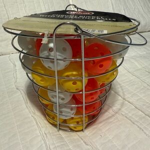 Wilson Chrome Bucket with Practice Balls